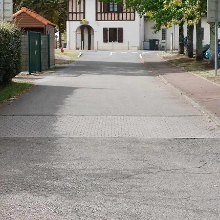 Charmante Maison Au Bourg Feriehus Moliets-et-Maa