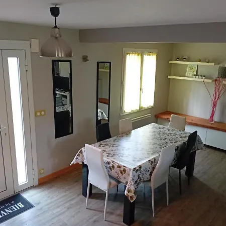 Charmante Maison Au Bourg Feriehus *